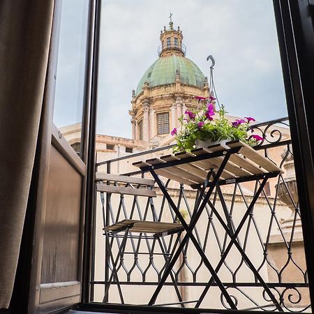 Centro Casa Monteleone Palermo Exterior foto